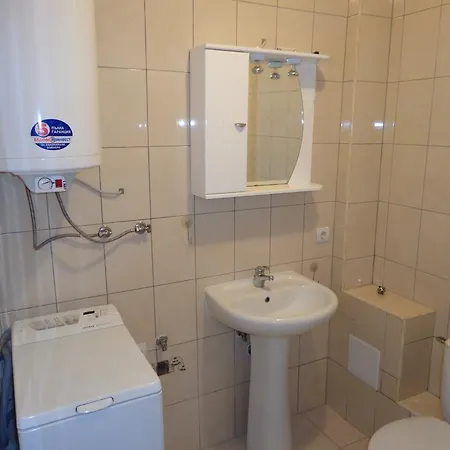 منتزه العطل Apartments And Guest Rooms 