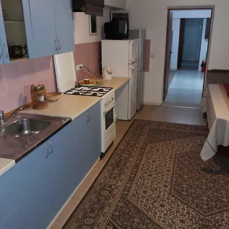 منتزه العطل Apartments And Guest Rooms 